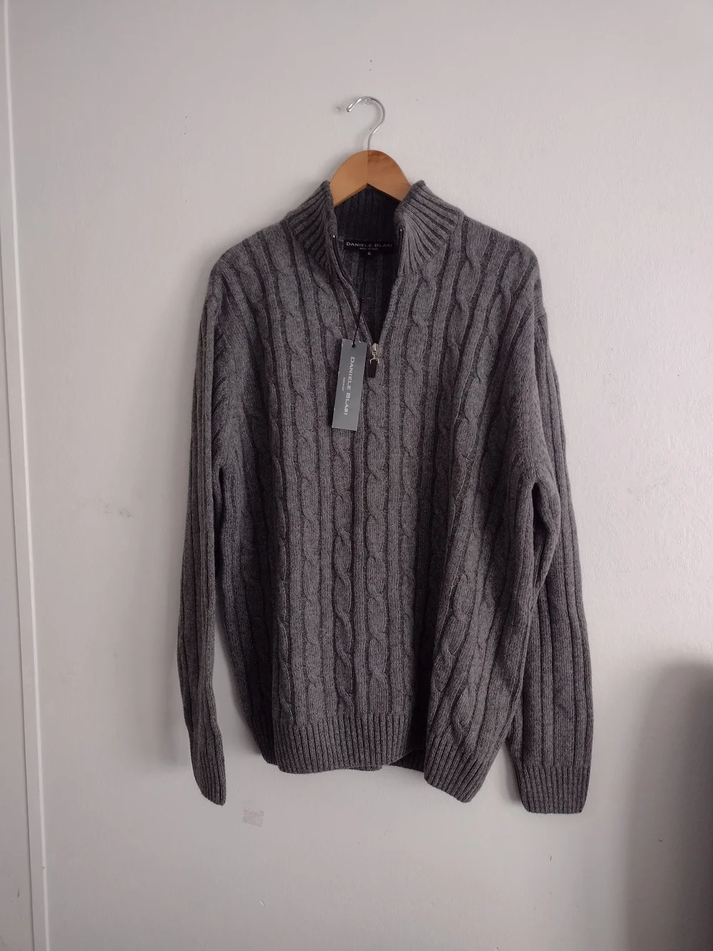 Danielle Blasi Mens Gray Wool Blend Sweater XL